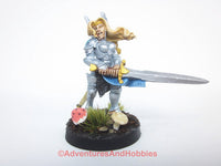 Fantasy Miniature Female Elf Warrior With 2-Handed Sword 455 Painted D&D 28mm Metal