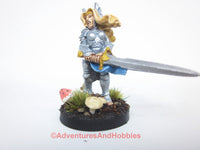 Fantasy Miniature Female Elf Warrior With 2-Handed Sword 455 Painted D&D 28mm Metal