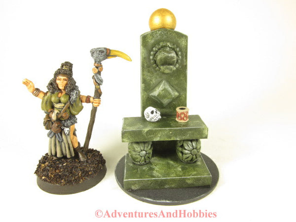 Miniature Aztec Incan altar T1540 wargame scenery piece for 25 to 28 mm scale table top war games.