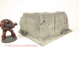 Style T596 Battle Damaged Small Corner Wall Section Ruin for 25-28mm Scale Miniature War Games.